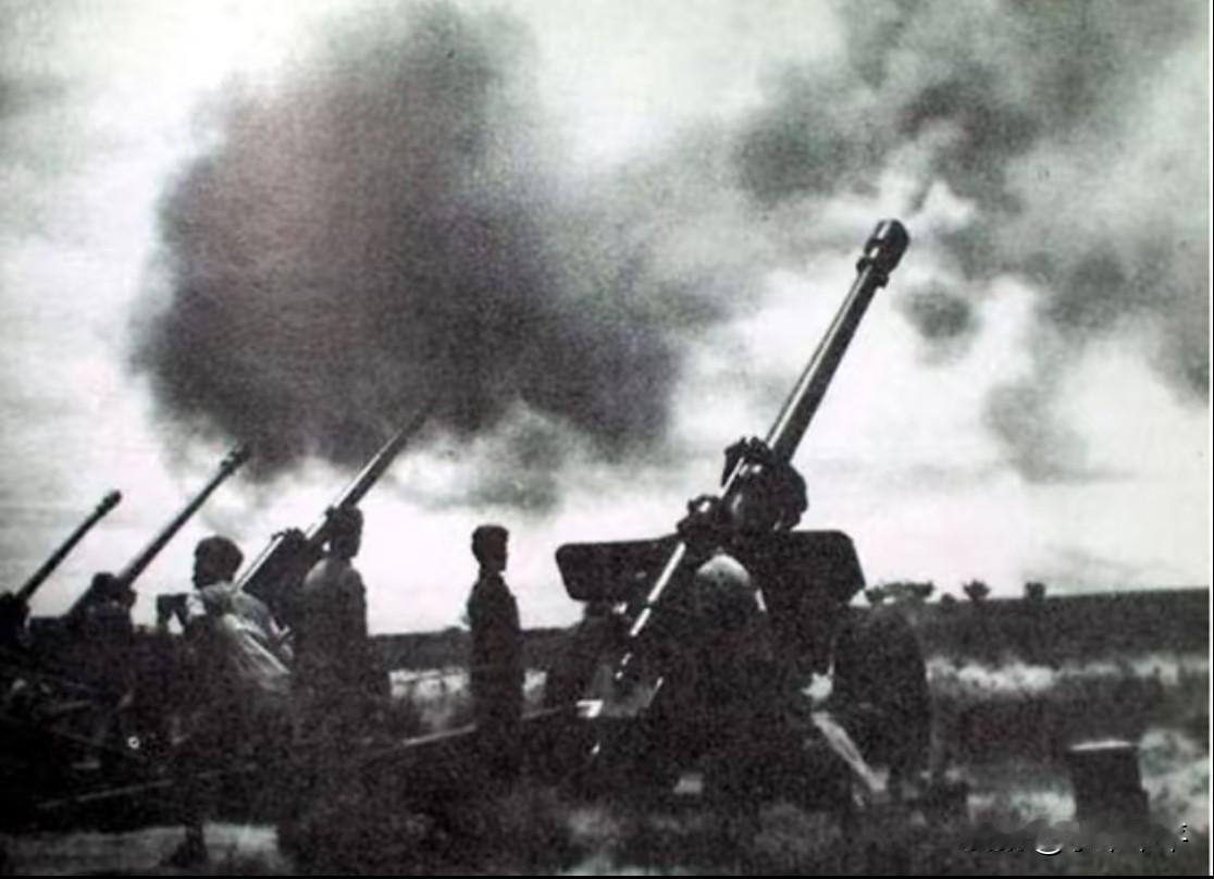 美军入侵中东？我立刻炮击金门！这就是伟人的眼光眼界。
叶飞将军曾回忆，1958年