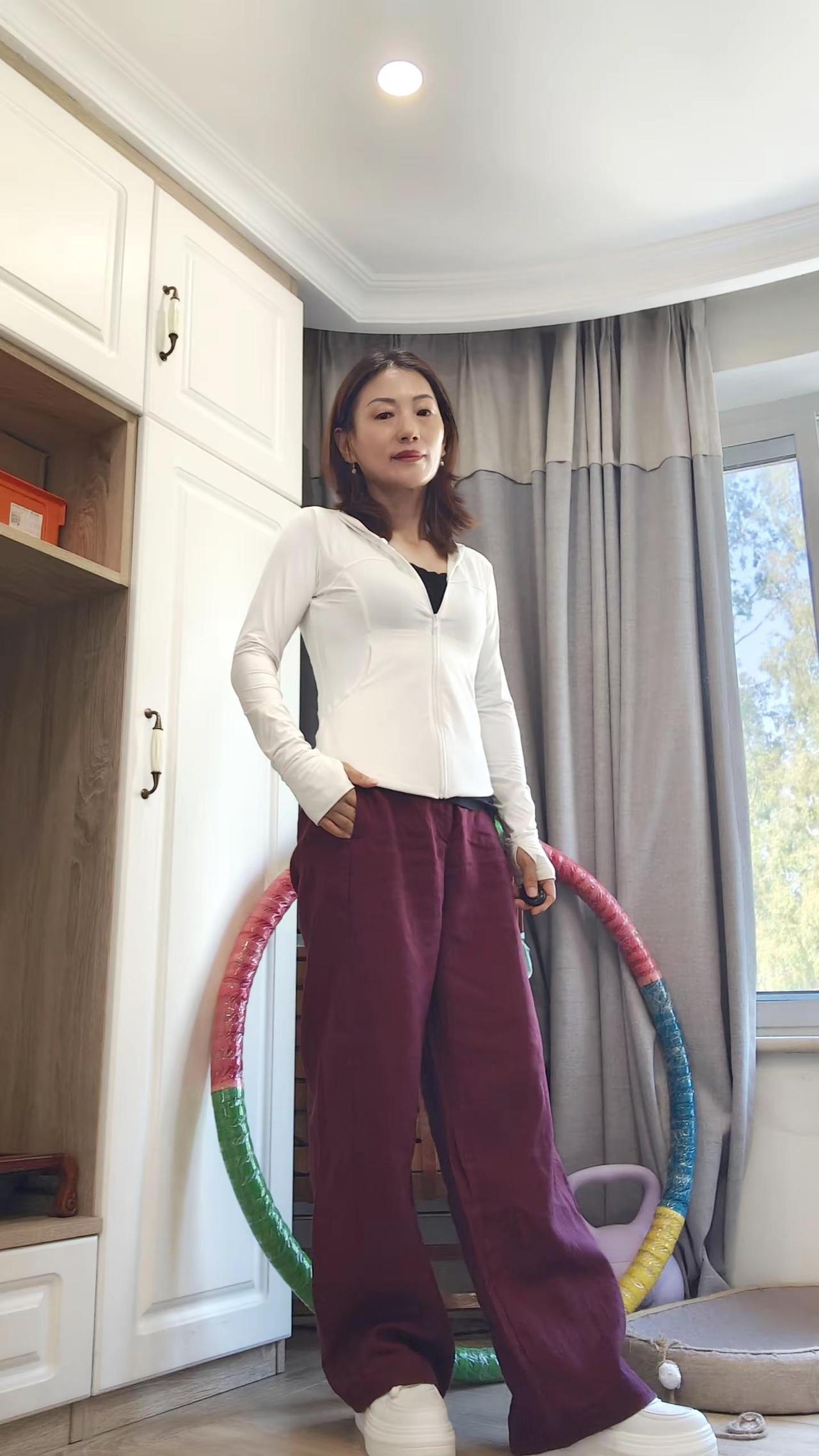 穿搭 玩法达人中心。