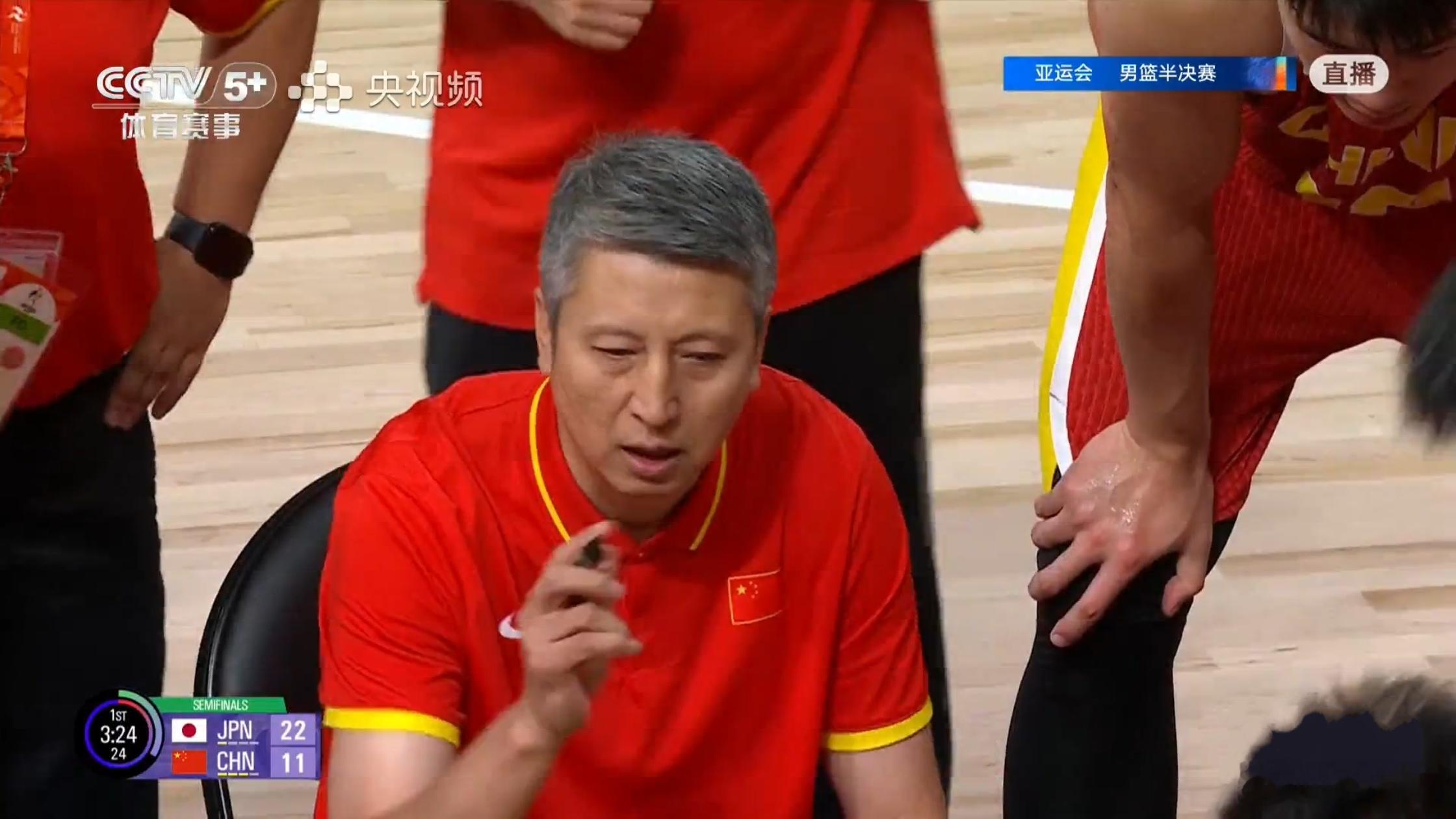 中国男篮vs日本男篮 从开局来看，7月份输球被对手利用的短板，改善不大。 ​​​