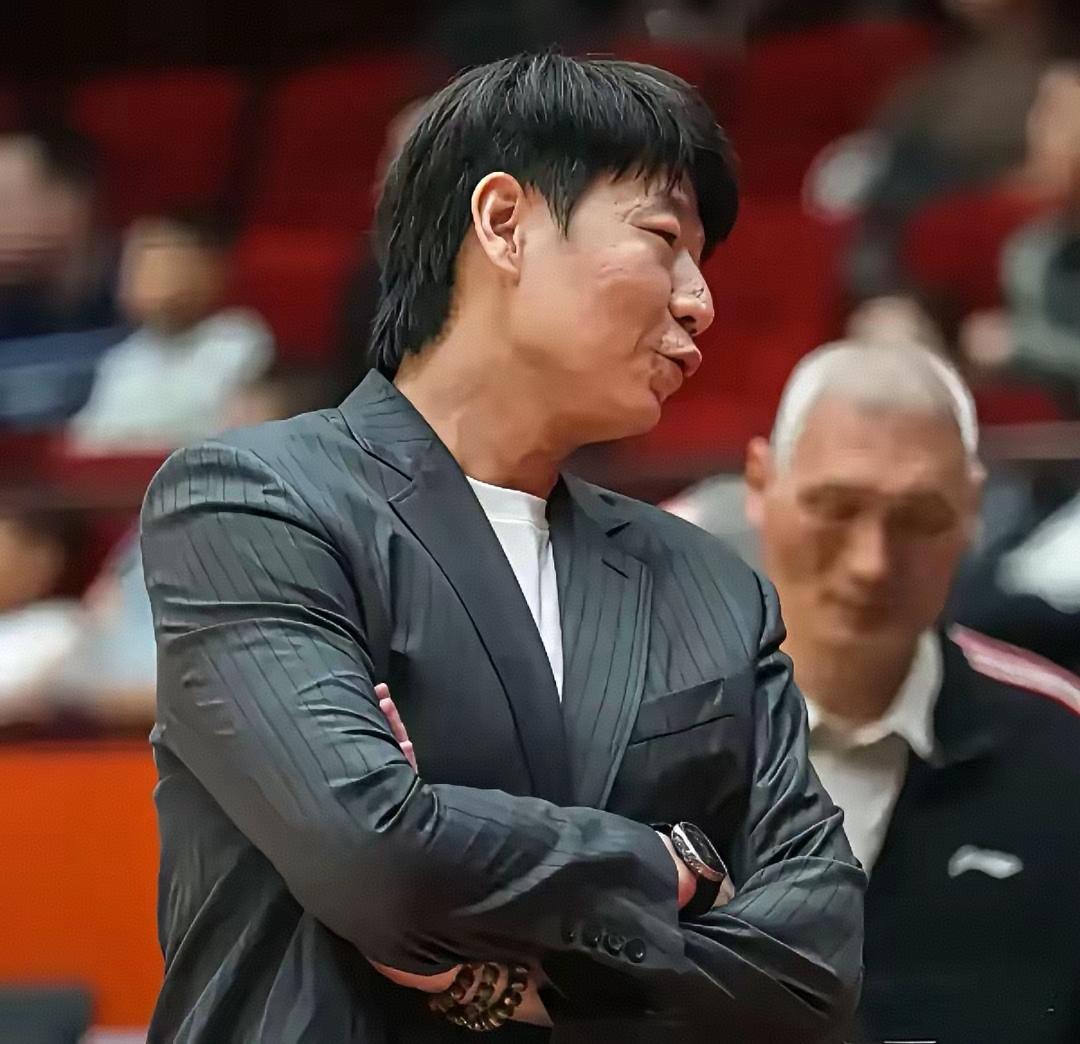 总决赛小外援对邱彪的启示！

CBA总决赛已战两场，上海暂时2：0领先广厦。特别