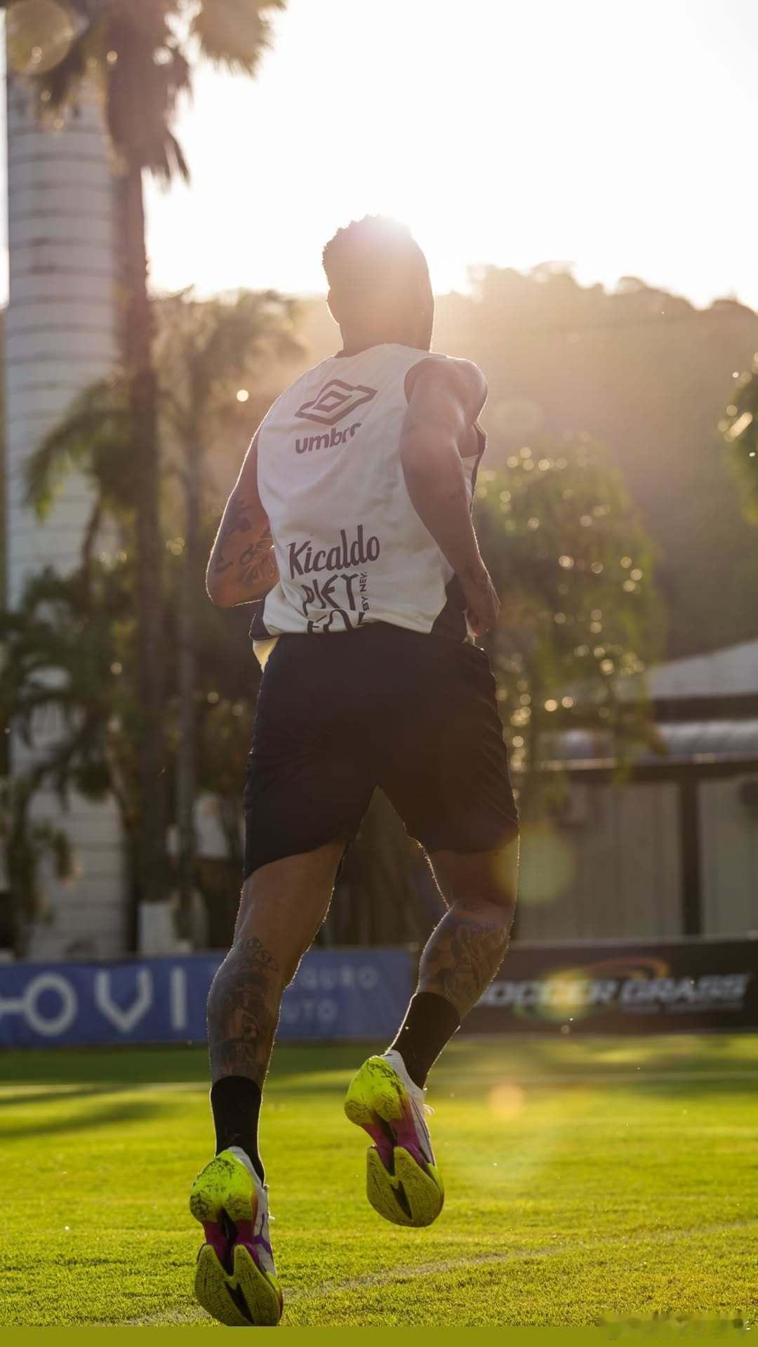 内马尔内马尔 已经恢复户外训练🏋️♀️ 