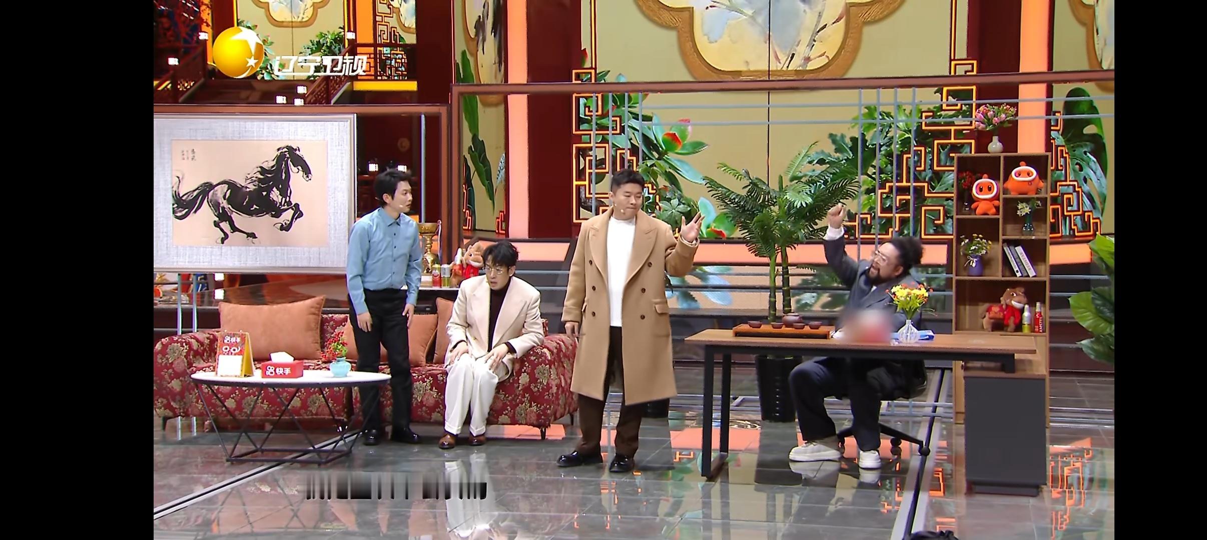 孟鹤堂周九良诚信为本 孟鹤堂周九良小品《诚信为本》，一个忽悠一个钓鱼执法，太戏剧