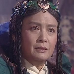 “他不是张伯苓，却把南开校训包进了白族阿妈的乳扇里；不是陶行知，却让《孟子》在洱