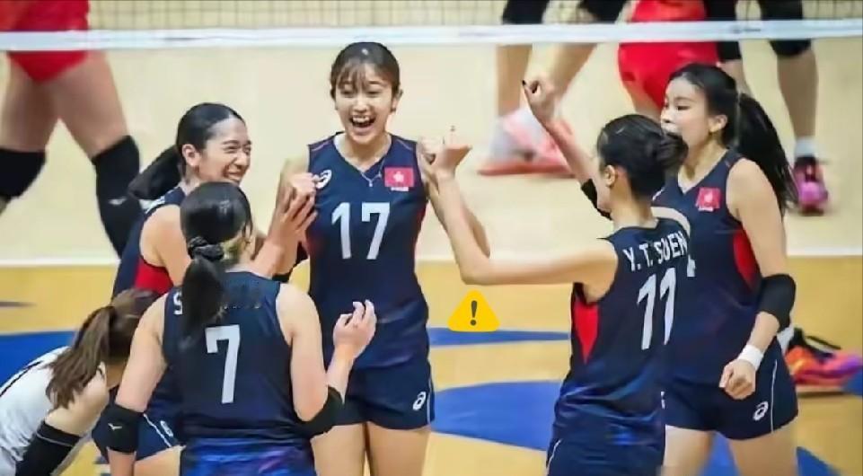 香港女排拒唱国歌之后 
最倒霉的人出现了 
不是他们本人，也不是他们的家人，更不