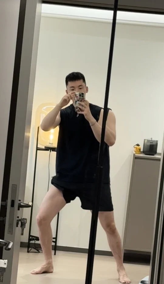台风来了🌀体育老师也居家上班✌️