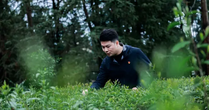 中国青年五四奖章暨新时代青年先锋奖揭晓！益阳有他→