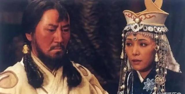 成吉思汗蒙古大军常年征战，生理需求怎么解决？方法让人难以启齿！
 
最直接、最常