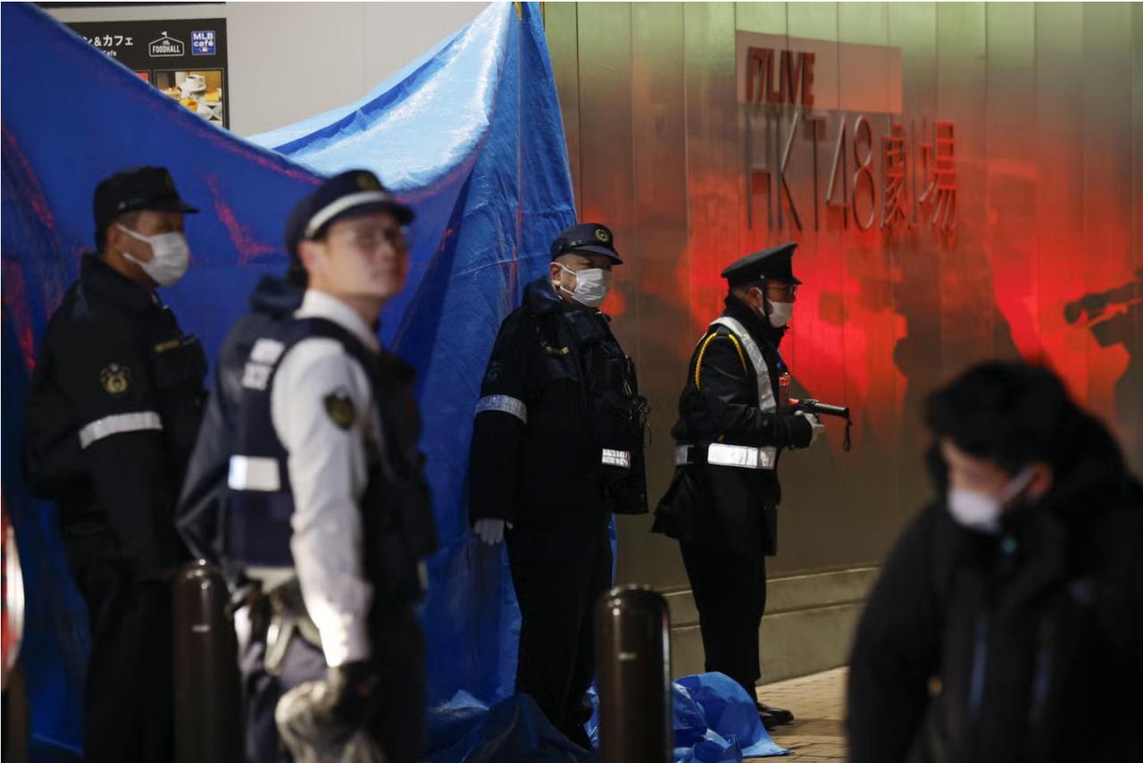 日本南部娱乐综合体两人遭刺伤，警方逮捕一名30岁嫌疑人
日本警方周一表示，他们逮