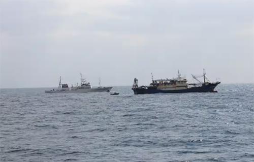 选在春节挑事？高市当局扣押中国渔船，47岁船长被逮捕
高市早苗胜选后，日本真是越