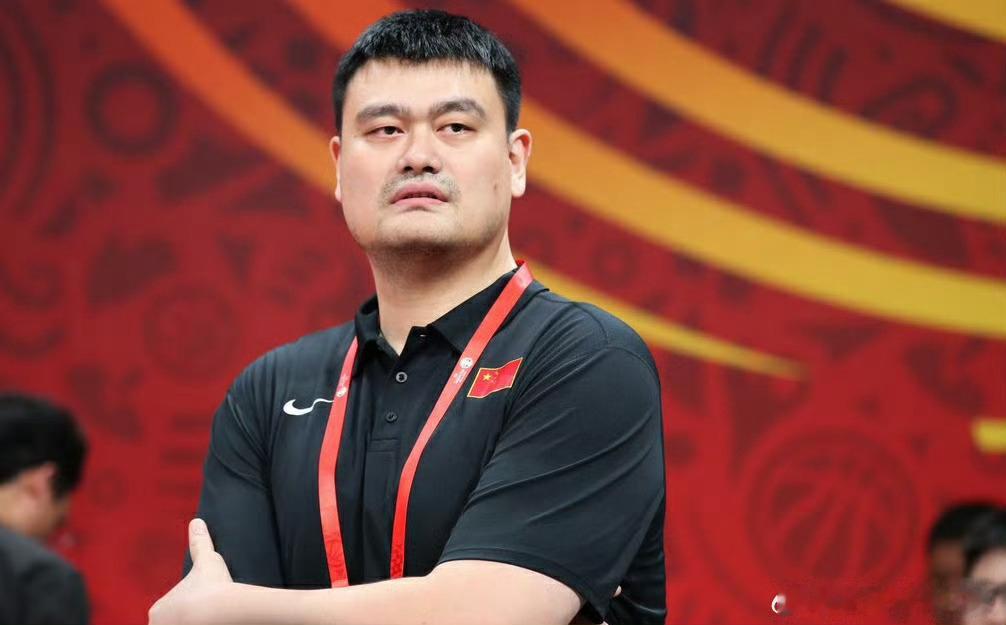 #姚明卸任篮协主席#感谢#姚明#主席为中国篮球所作出的贡献！接下来好好享受生活吧