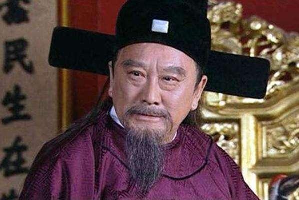 胡惟庸不是“谋反”，是朱元璋亲手设计的“制度清除程序”——他死后，中国宰相制正式