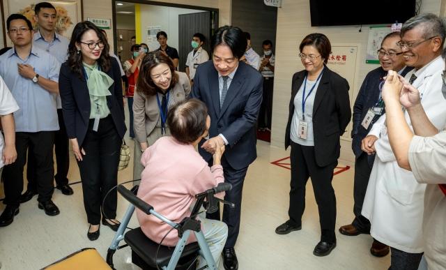 民进党各个击破！“本土派”侯友宜王惠美成国民党破口
年底选举氛围对民进党不利，却