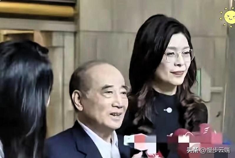 郑丽文专门去拜访王金平，说是为了道谢，其实大家都明白，这背后是那次大陆之行留下的