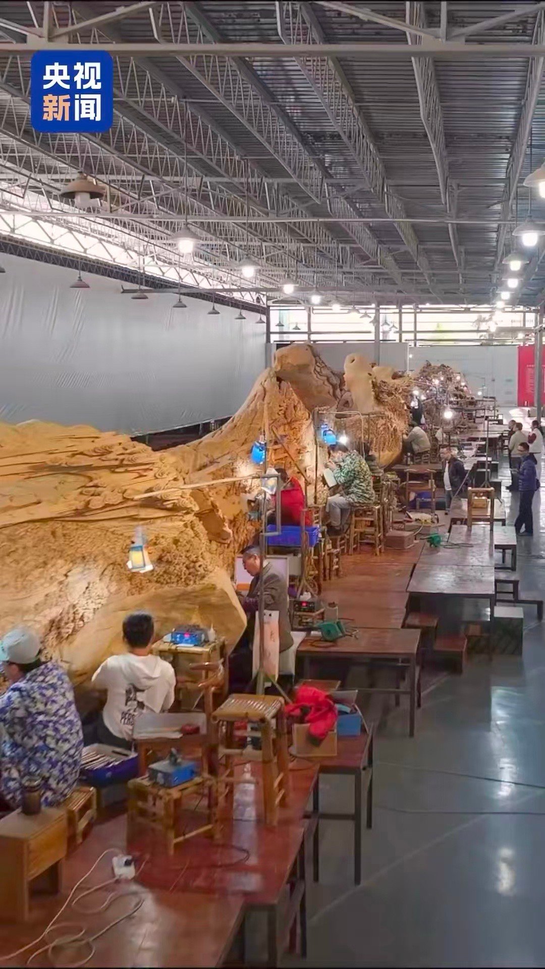 木雕3D清明上河图 莆田木雕遇上《清明上河图》，成就世界最长木雕的吉尼斯纪录。郑