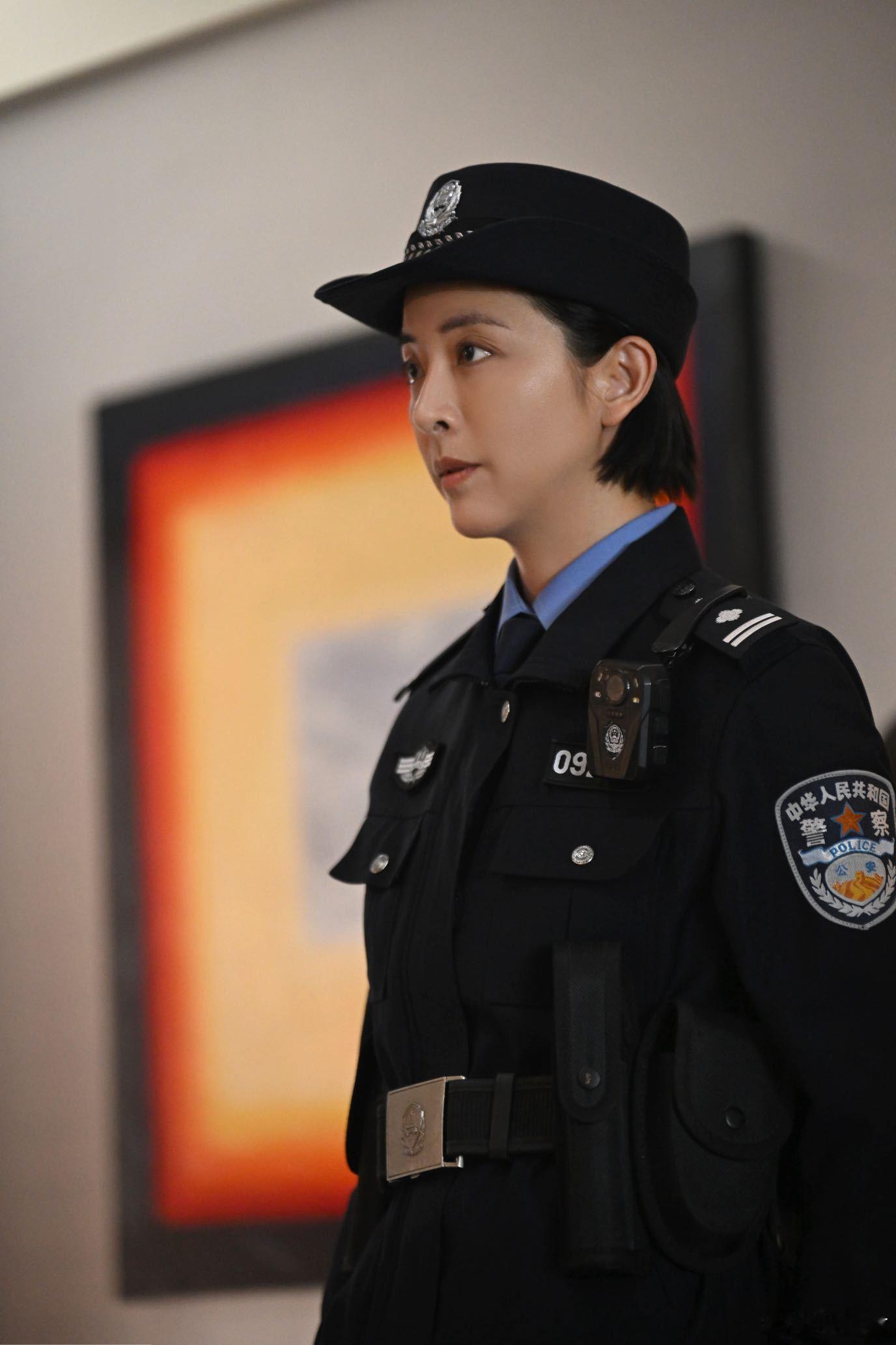 黄小蕾电影消失的人黄小蕾演警察好帅以前只知道黄小蕾爽朗，没想到演警察这么帅！方警