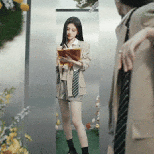 时尚的尽头 穿得像自己 内娱穿搭教科书果然名不虚传！鞠婧祎每套穿搭风格看起来舒服