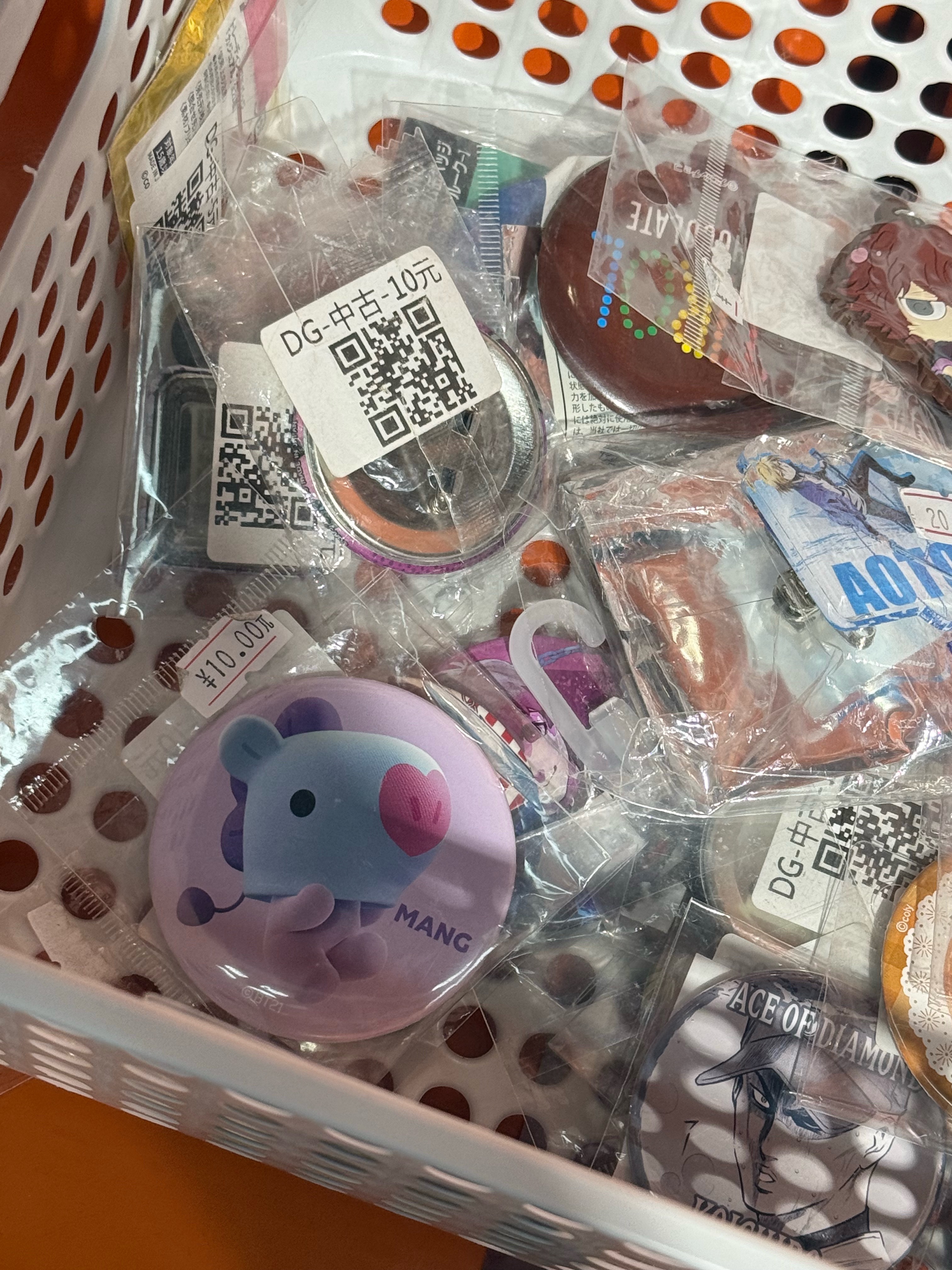 逛谷子店总能在犄角旮旯发现一些鼻涕二姨我觉得很神奇 