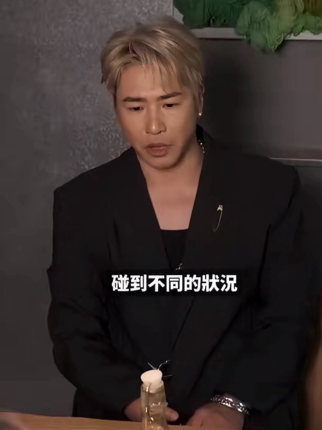 欧弟女儿在学校被霸凌过欧弟的三个女儿分别在小学、初中不同阶段，都遇到过无端霸凌。