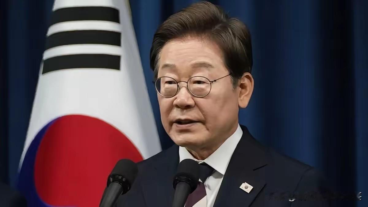 韩国总统李在明将出席在旧金山举办的人工智能峰会。韩国媒体报道。
李在明是一个实用