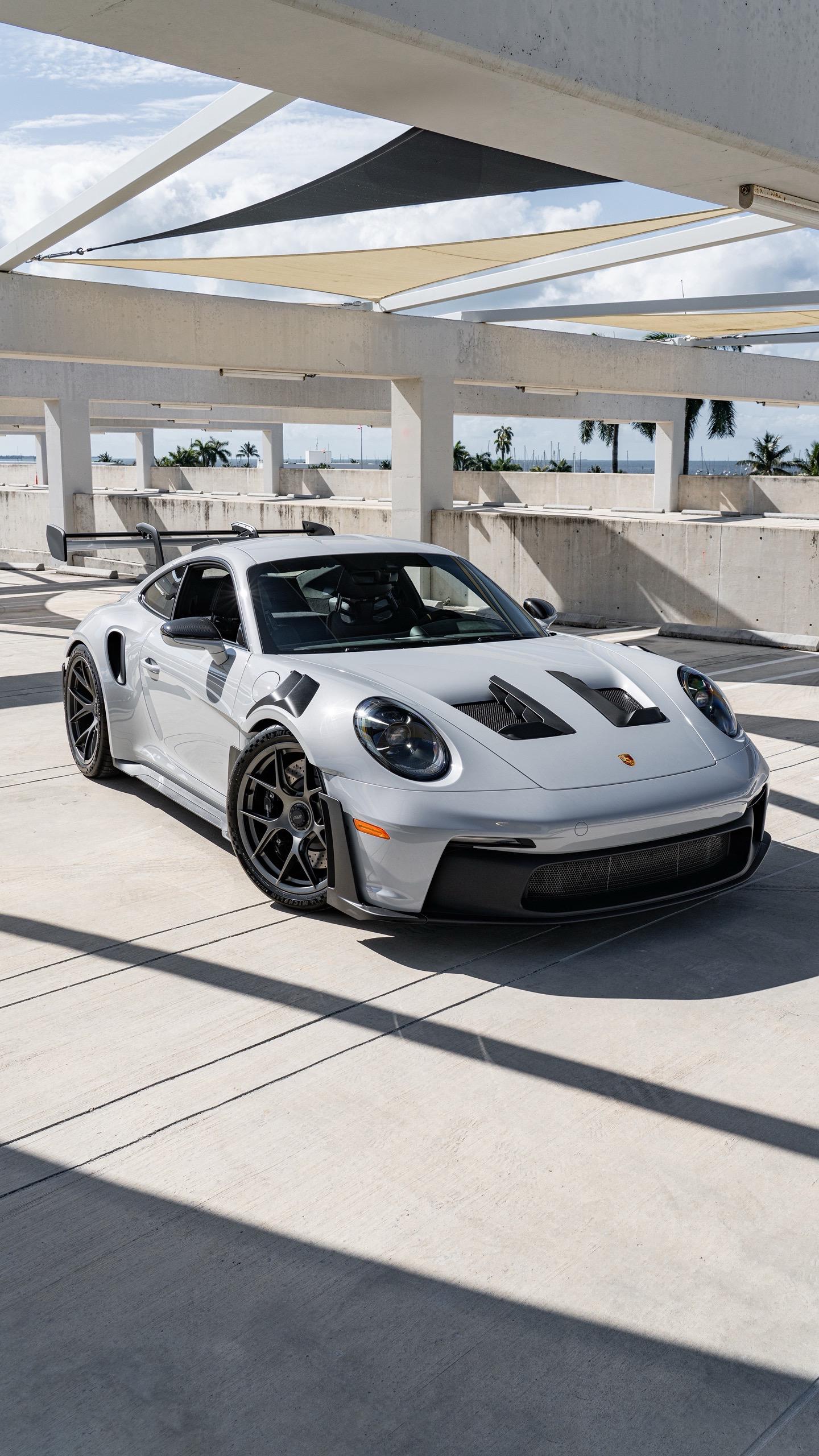 保时捷992 GT3 RS Weissach套件是保时捷为其顶尖性能车...