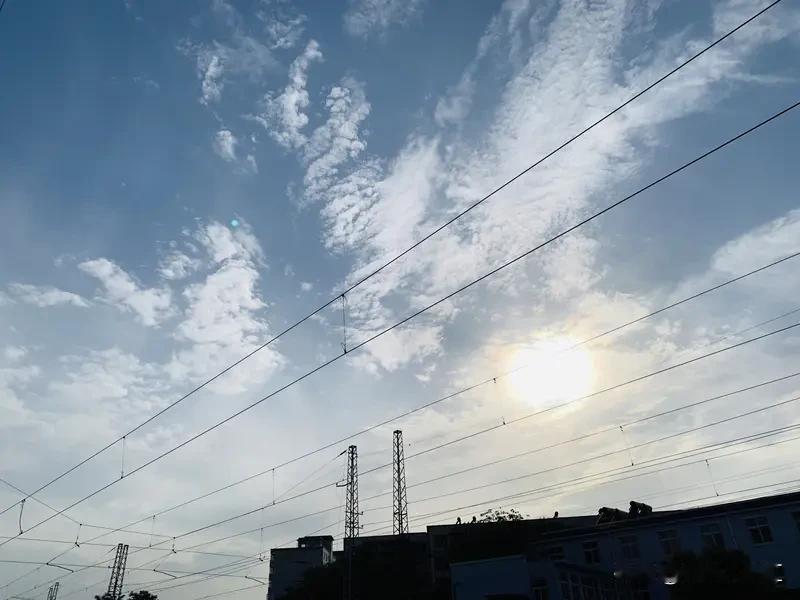 洗澡的时候，大家能干的事儿可太多了。据说90%的人洗澡时会顺便做些平时不好意思做