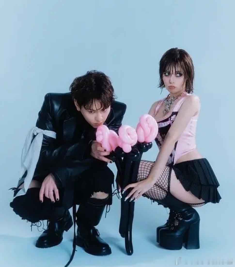 泫雅的眼睛真的🦐，最终还是和这个乐色结了，祝你们百年好合 ​​​