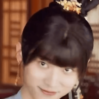 男扮女装始终不如女扮男装好看[泪奔] ​​​
