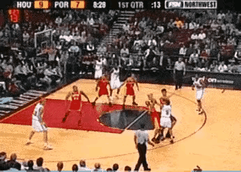 姚明作为一个2米26的大中锋
还有这样的控运，可想而知他的技术是有多牛
换做国内