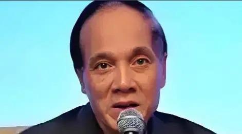 在中日敏感时刻，越南教授丁贤良在一期电视节目上表示：亚洲如果没有中国挡着，亚洲早