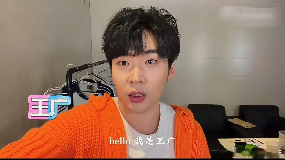 喜人团建给危晋宇打call音综喜人梦幻联动！危晋宇获喜人全员打call，昔日美声