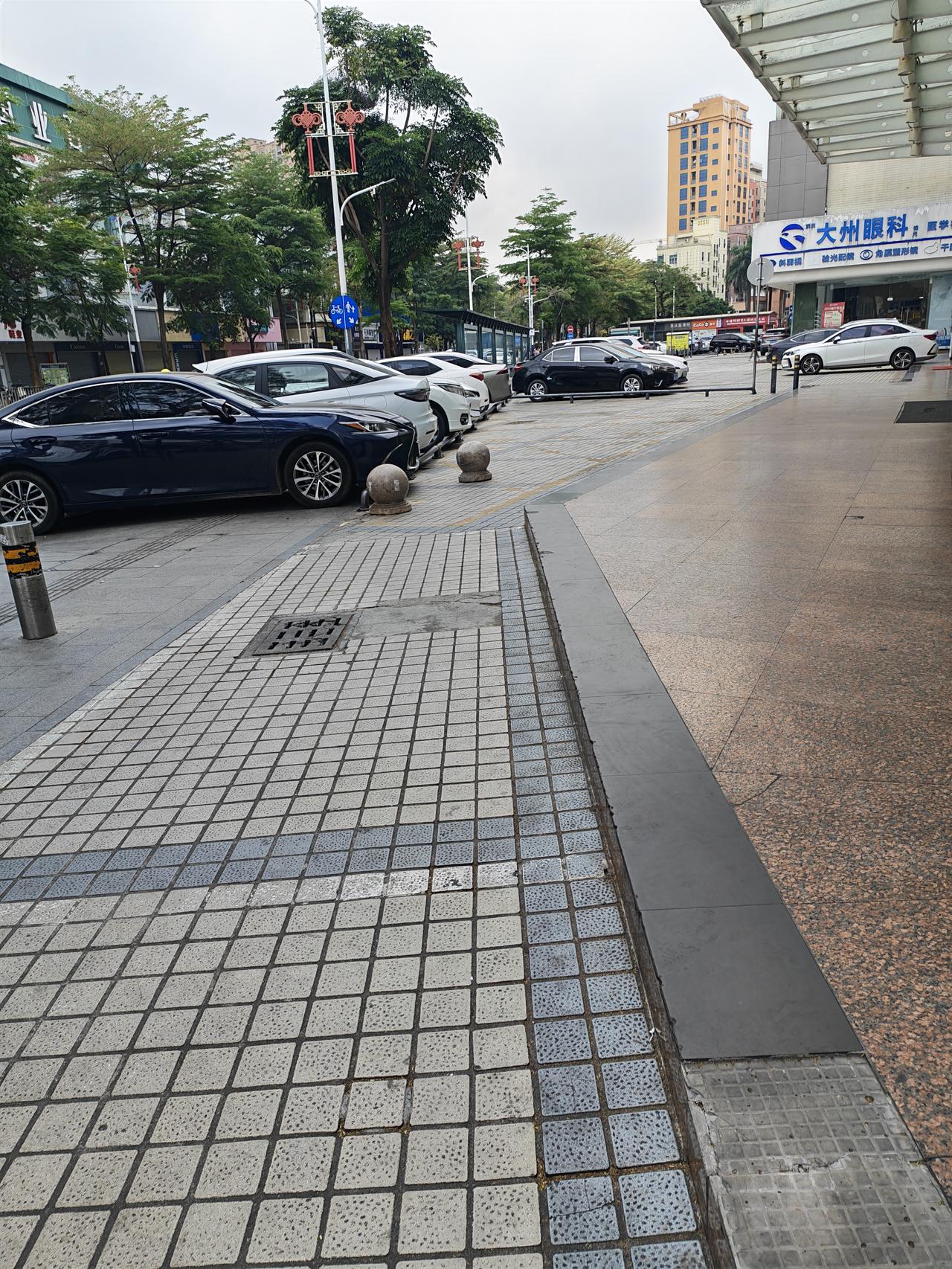 晒出你的本地生活小时候心目中的大城市是非常高大上的，直到自己出来读大学工作，甚至