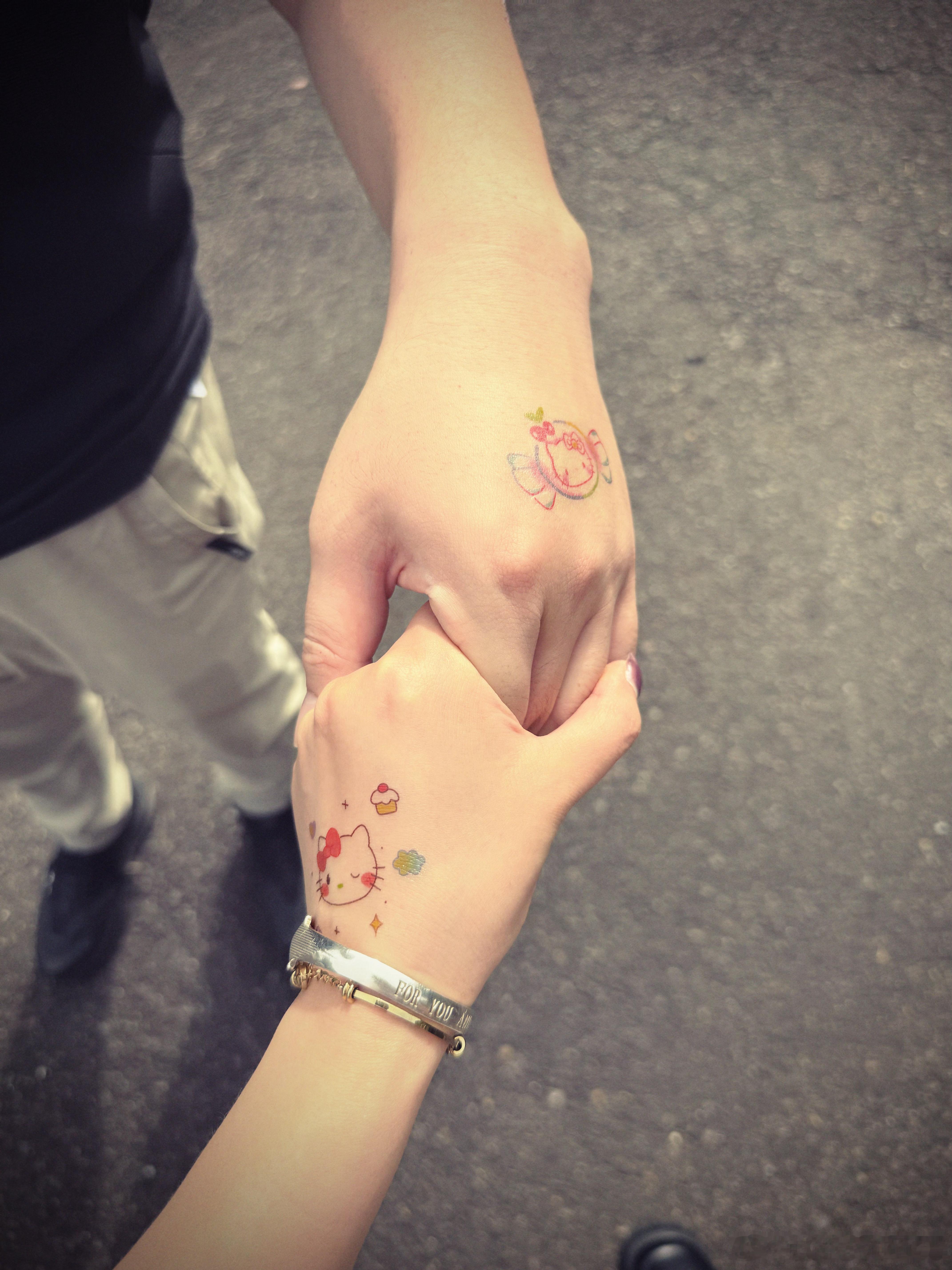 But love pray for me~ ​​​