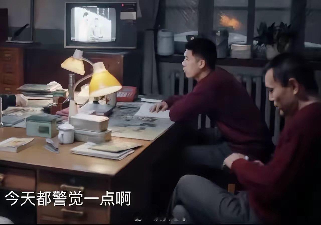 《我是刑警》看第二遍，看到西山煤矿经警队那一段还是很痛心，上百万的工资确实扎眼，