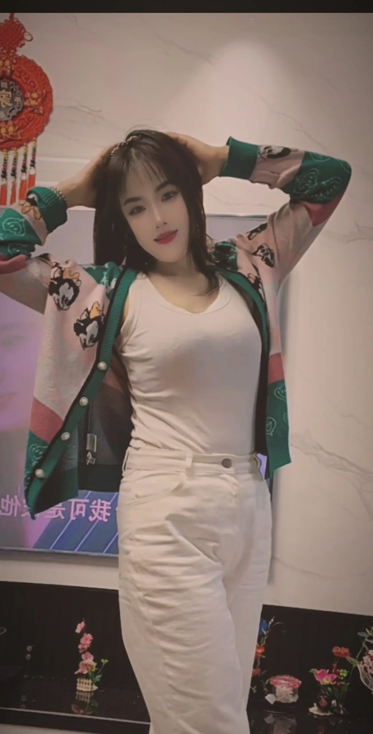 圈子越来越小， 话也越来越少， 有人称之为成熟， 有人称之为孤独， 而...
