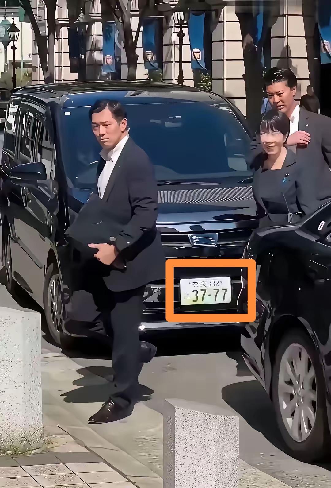 SB“搞事”:37-77
1937年7月7日卢沟桥事变（也就是七七事变）爆发。