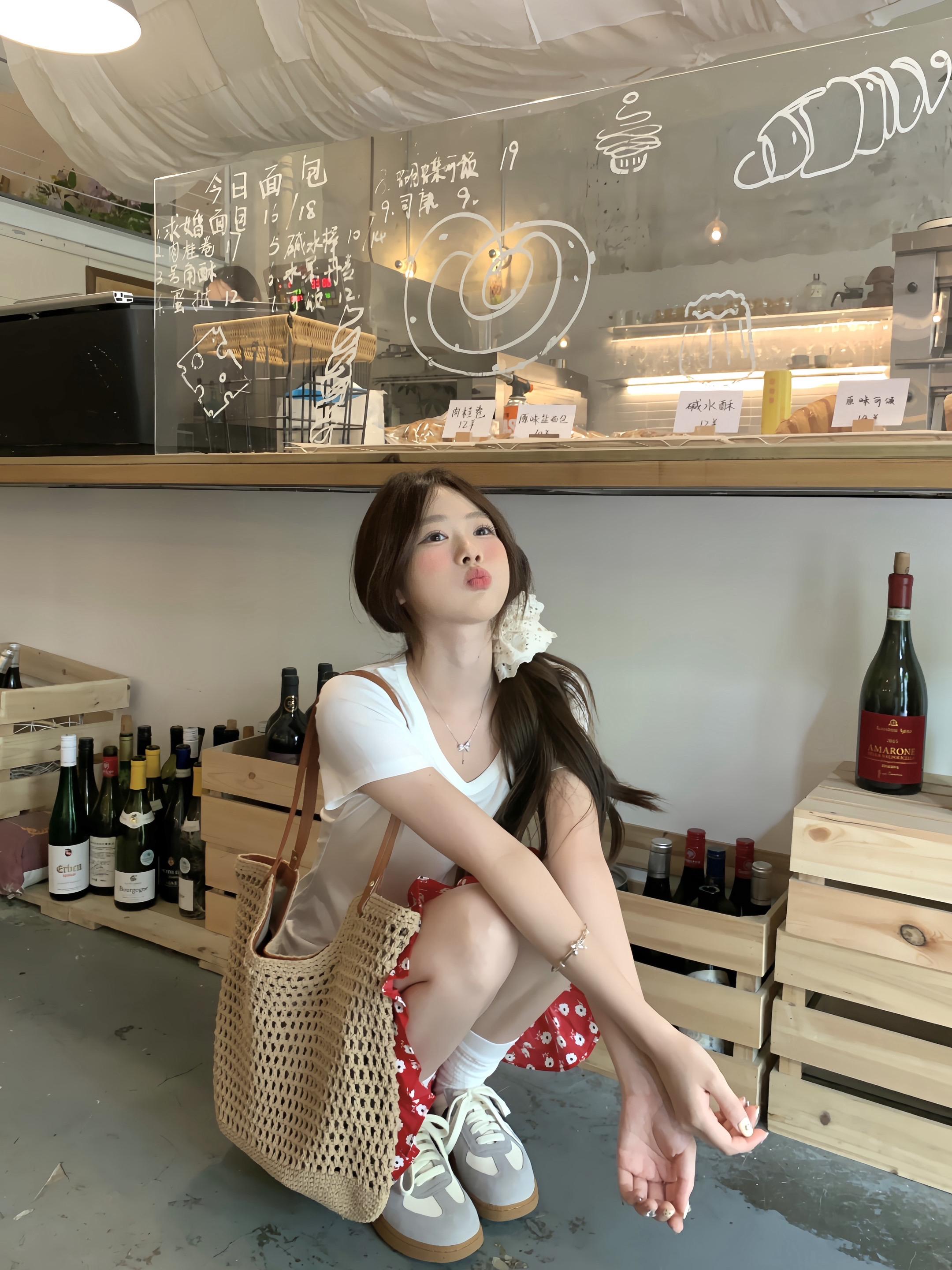 🍫⋆ ˚｡🥥⋆｡°🥡˚✩