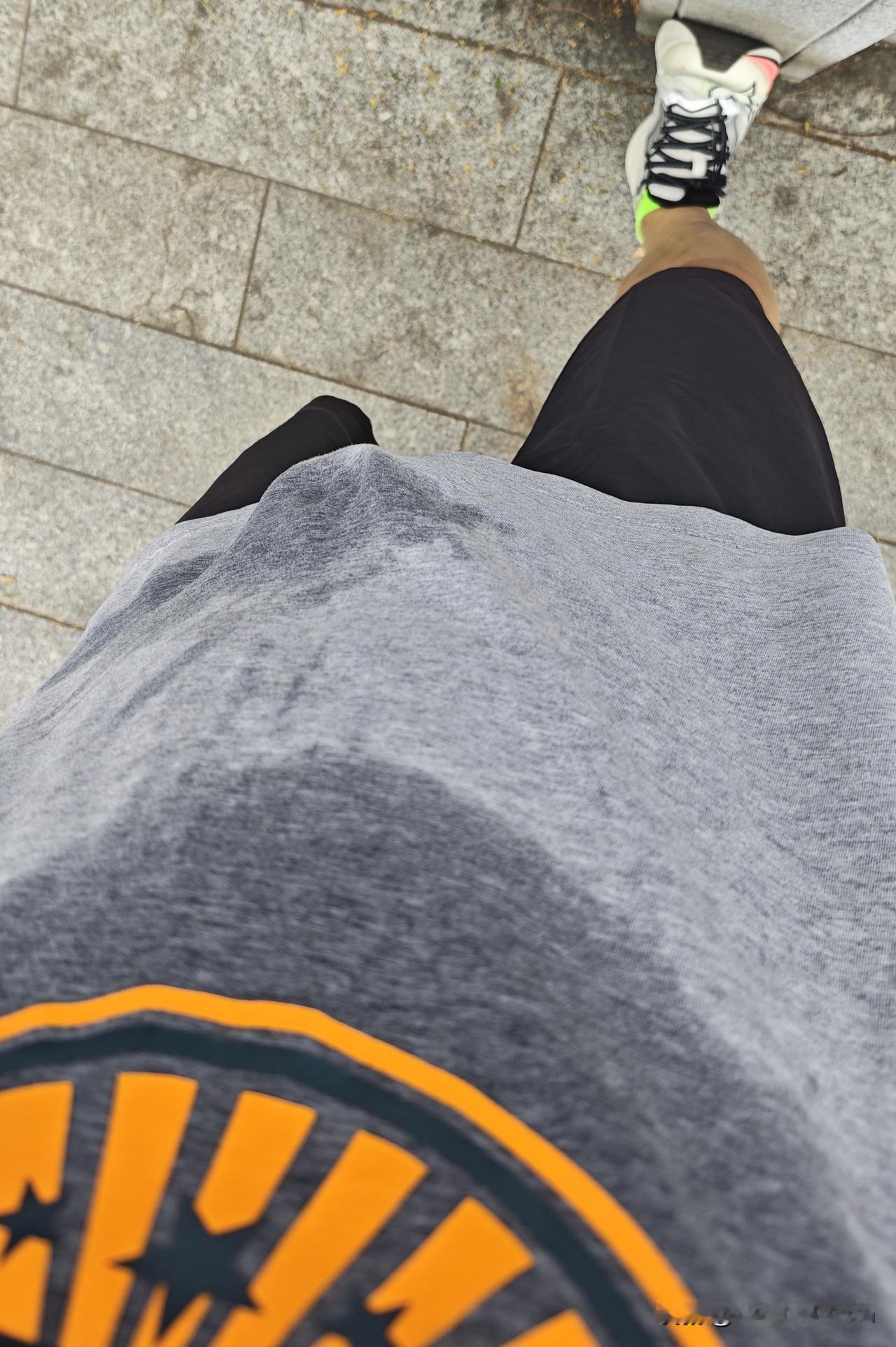 年过完了牛马们干活了[捂脸]。今年应该是我记忆中最热的春节。我是指气温热。大部分