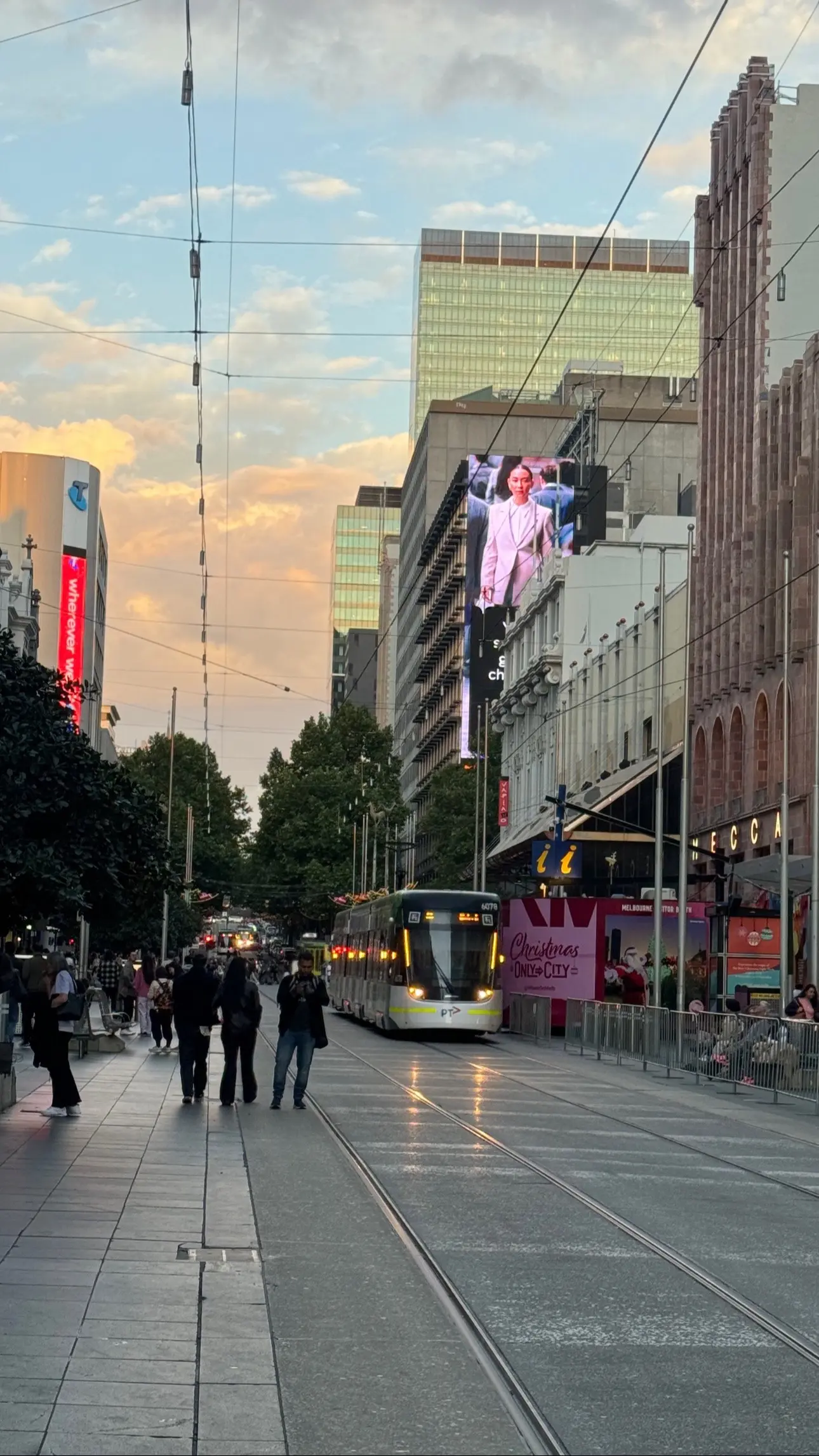 🇦🇺Final结束后的幸福生活。听到这个BGM就感觉好平静，很符合...