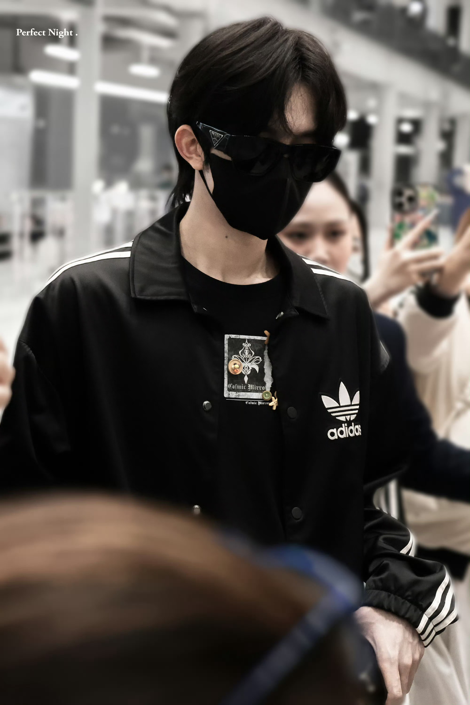 卧槽我才发现，两个人又互换衣服了 ​​​