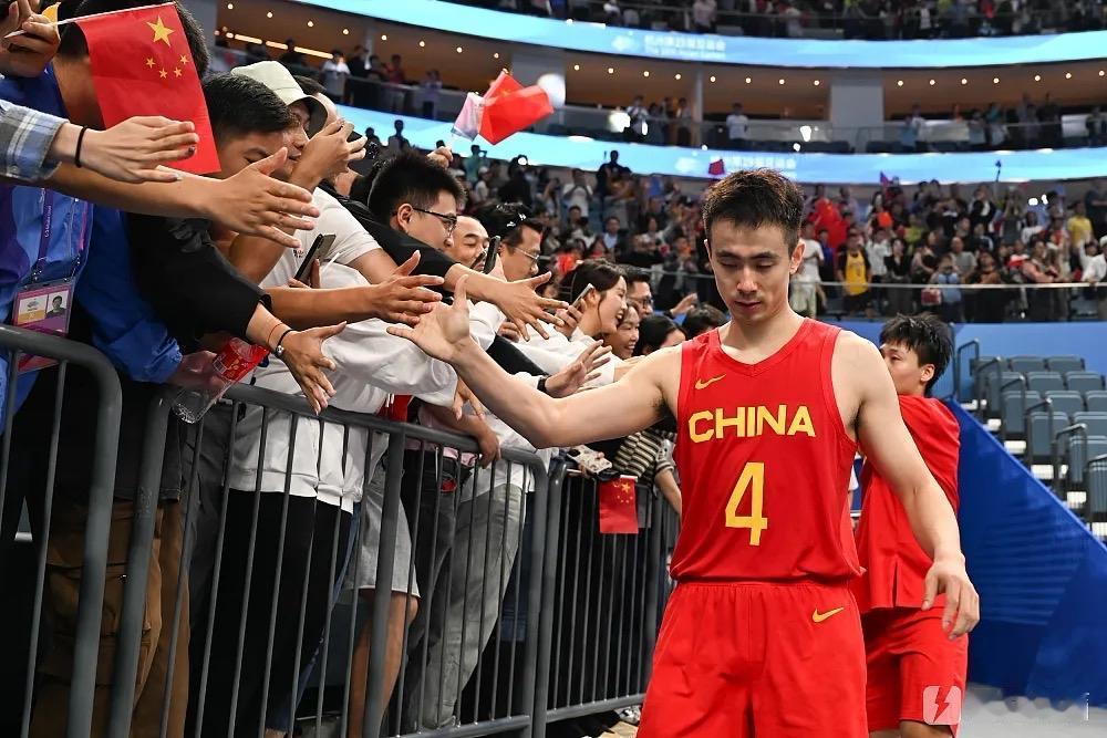 中国男篮19分不敌日本，又18分大胜中华台北，其实目前男篮亚洲国际排名已说明一切