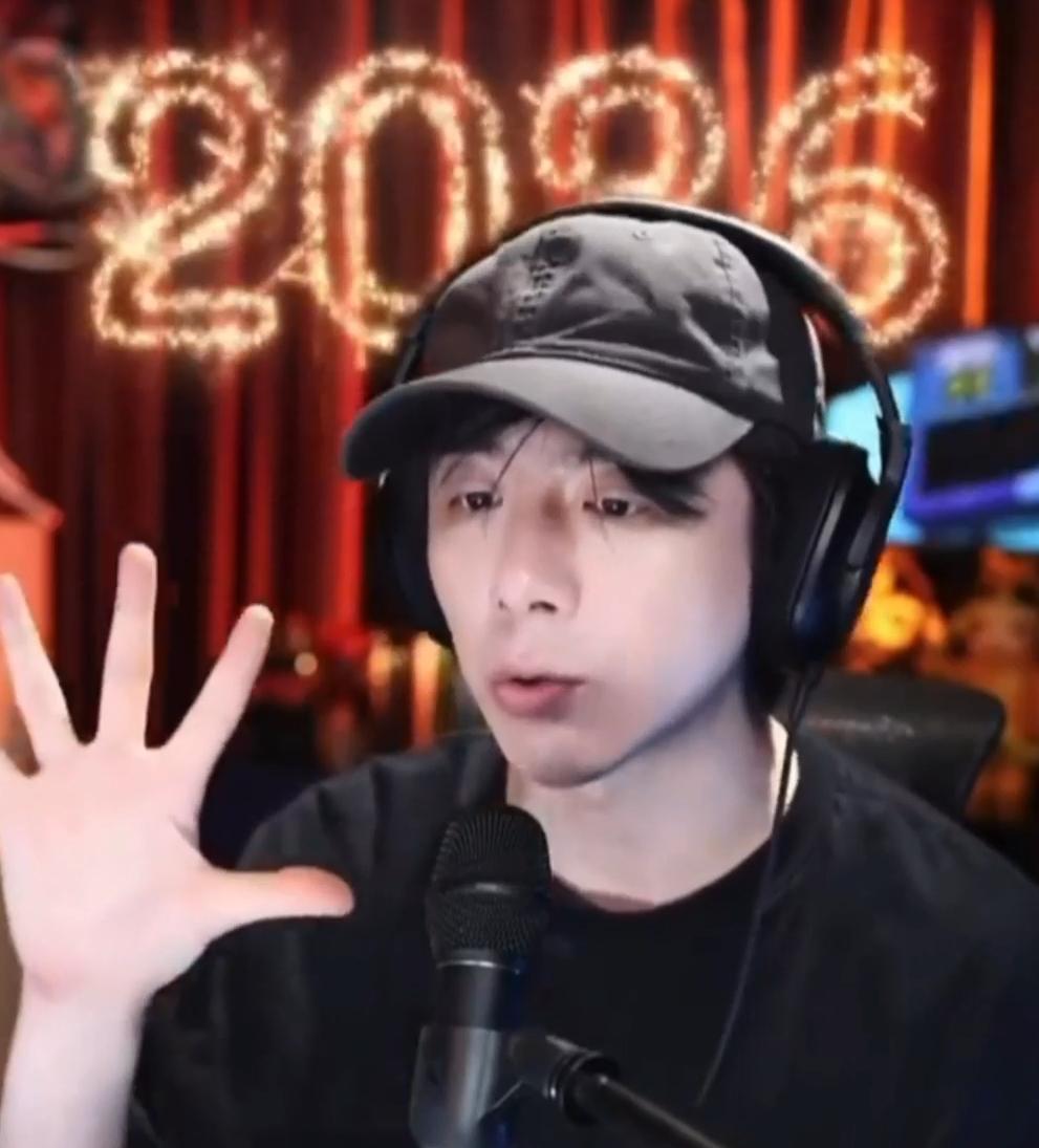 刘宇宁说年轻演员里没几个能扛招商的！
刘宇宁是真招恨，现在粉丝都喜欢吹流量演员扛