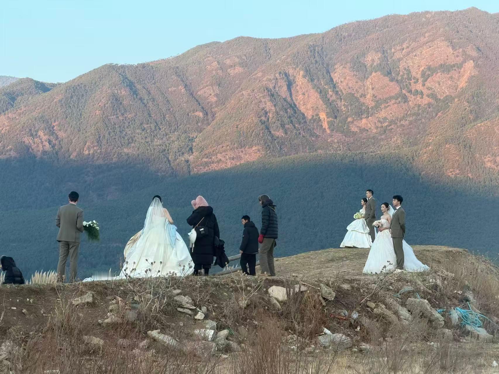 车若初见 流水线式婚纱照