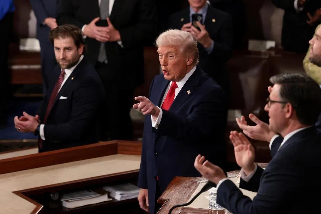 特朗普的顾问曾将国情咨文视为提出面向未来的经济议程、为中期选举前重塑形象的机会，