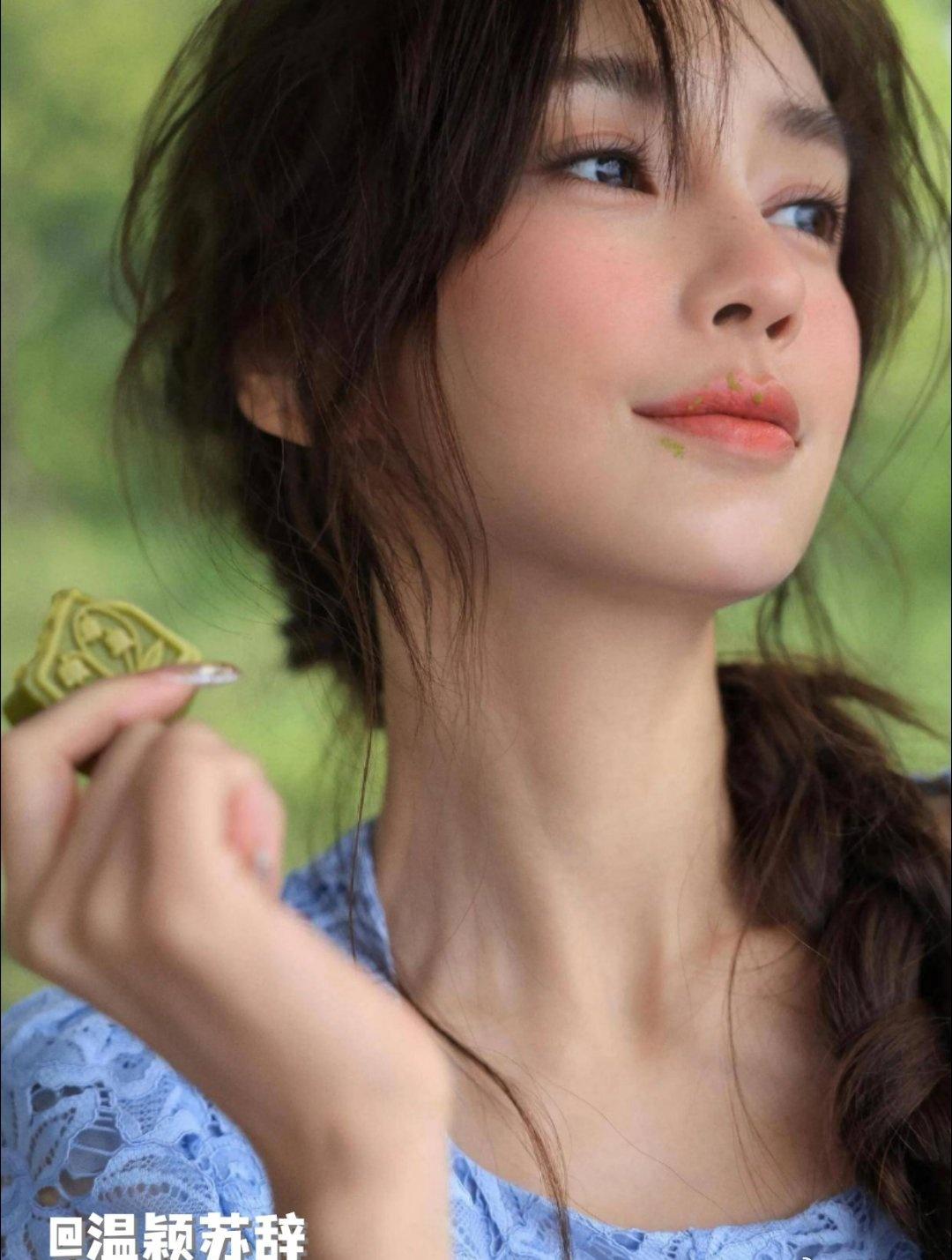 angelababy超话 
爱上姐姐 当然是姐姐的错啦  不能怪我哦@angel