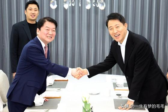 5日韩媒报道，韩国国民力量党资深议员安哲秀成为各方势力拉拢的对象，希望他参选以挽