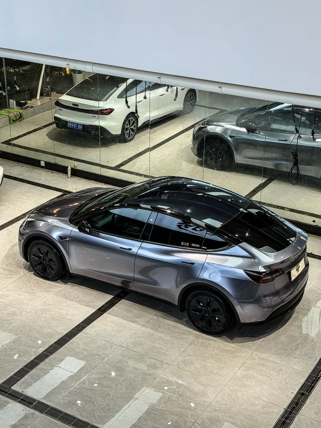 这Modely 简直夯爆了！起于黑色，落于银色