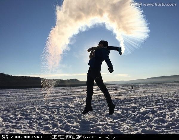 每一瞬都值得“打卡”，人生的美好，就是在不经意间遇见的奇迹！
嘿，朋友们！今天咱