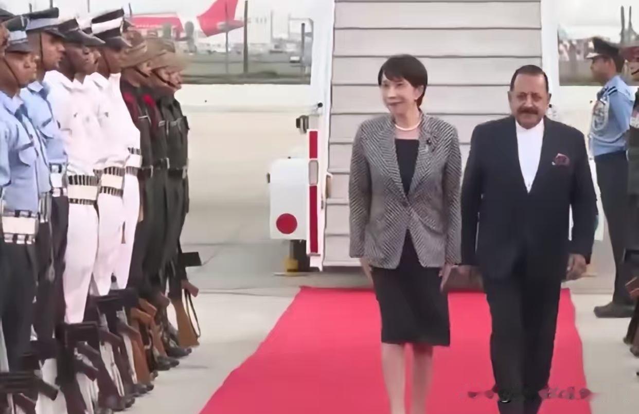 高市早苗又出访了！

近日，日本首相高市早苗出访了，这次去的是亚洲国家的印度，而