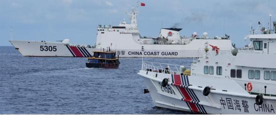 东盟11个成员国中，为什么偏偏只有菲律宾最爱充当“刺头”？
 
麻烦看官老爷们右