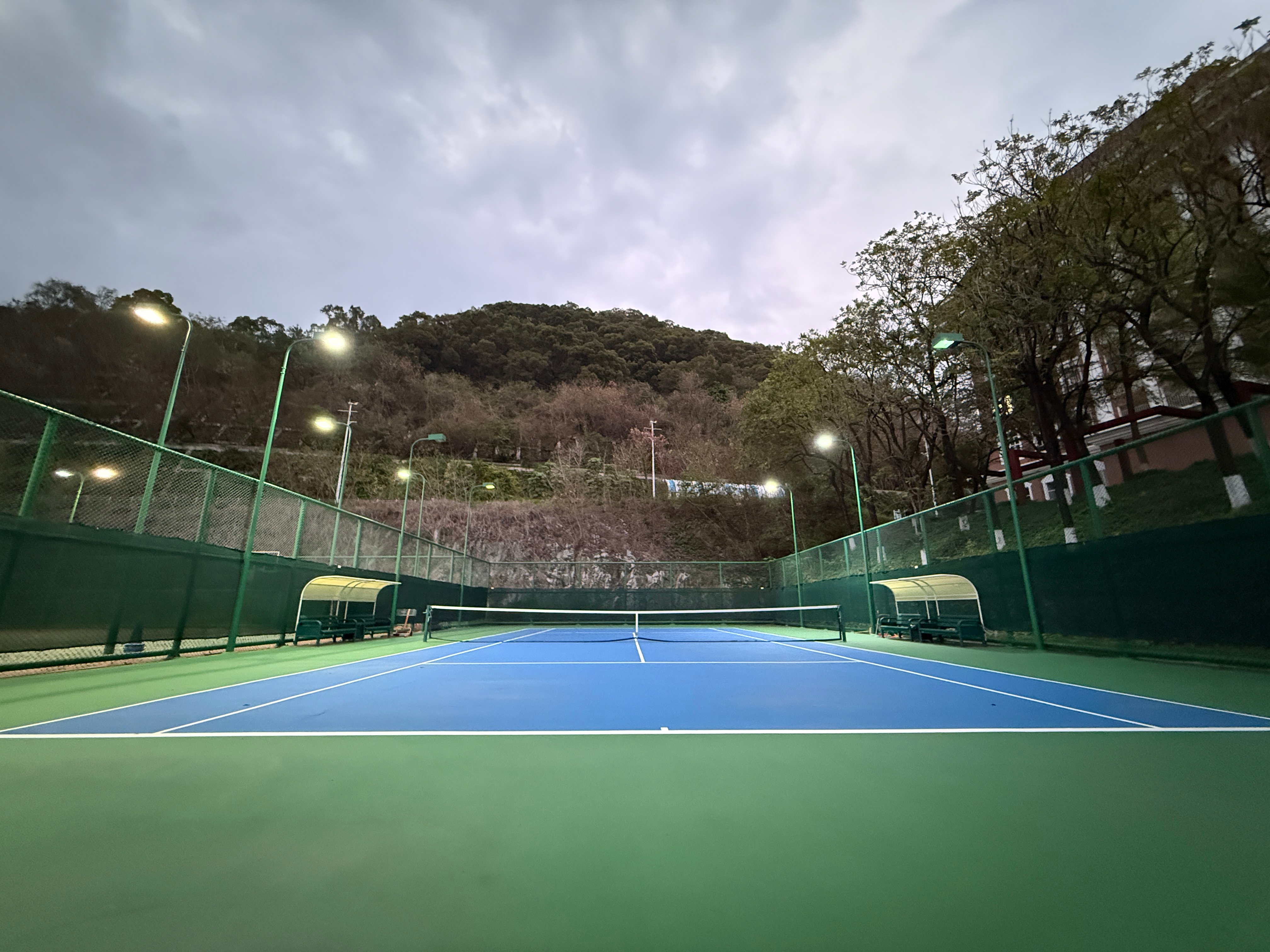 下班后的快乐多运动颈椎就舒服了你好同学